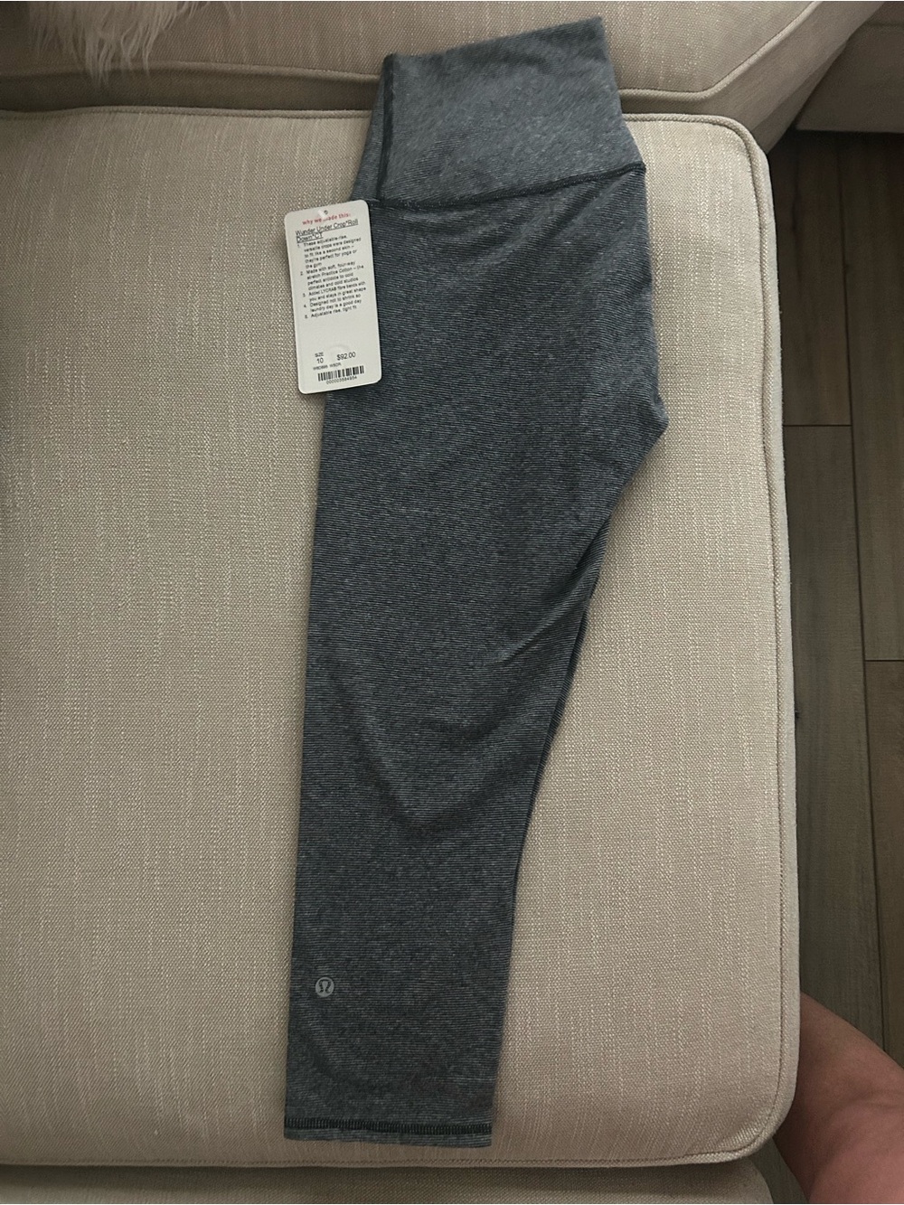 Lululemon wonder under cropped leggings. Size 10 NWT